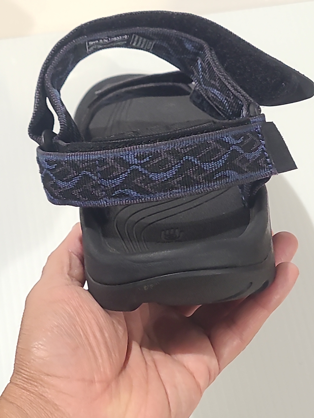 Teva Black sandals with navy patterned straps #1093379 - Picture 3 of 9